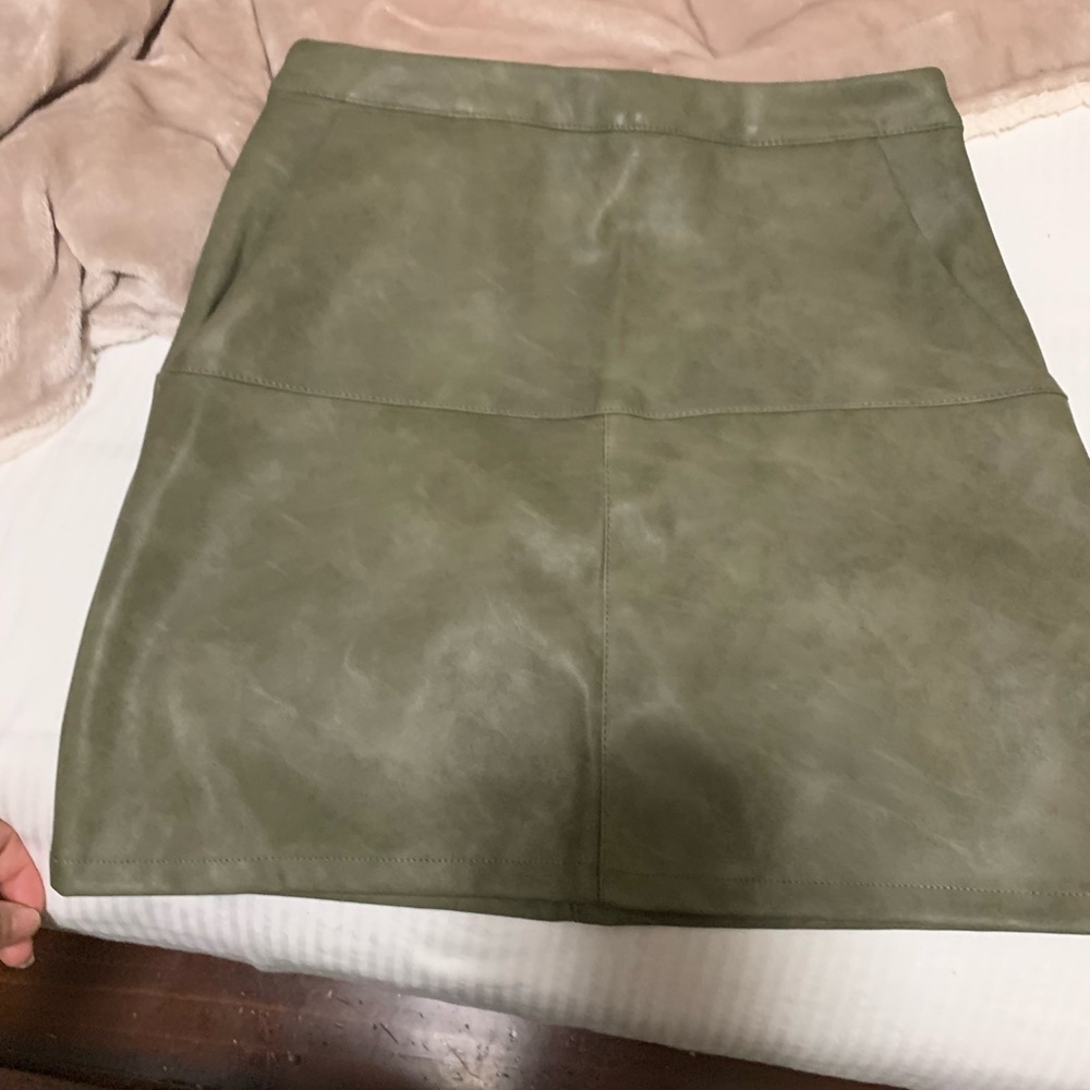 Leather skirt